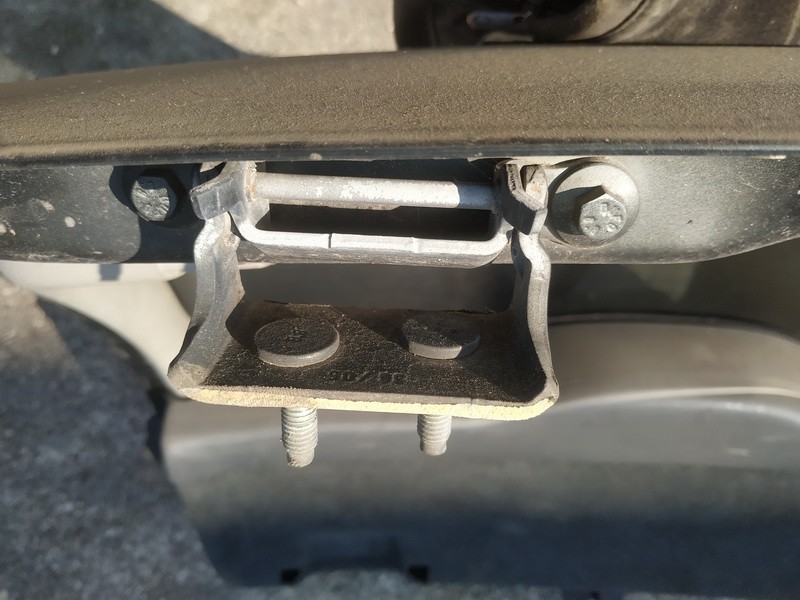 Volvo V50 2006 Bisagra del maletero-compartimento de carga - TRASERO DERECHO - Thumbnail 2