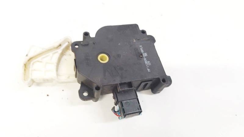 MF1138002810PLS Toyota Avensis 2011 Lämmittimen läppämotor