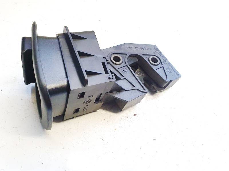 3B0885737L Volkswagen Passat 2005 Seat Lock Latch assembly - Thumbnail 2