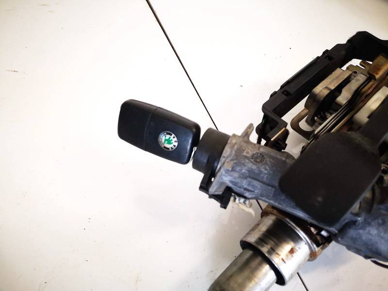 4B0905851Q Skoda Roomster 2007 Ignition Barrels (Ignition Switch) - Thumbnail 2