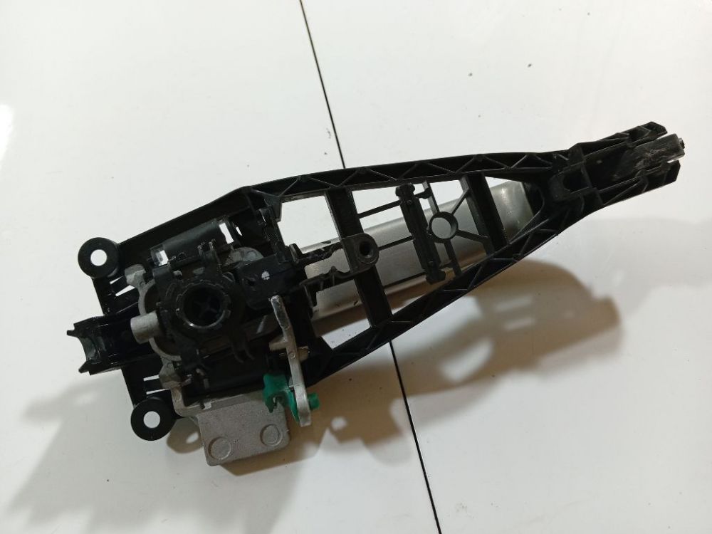 Opel Astra 2005 Etuoven ulkokahva - EDESSÄ OIKEALLA - Thumbnail 3