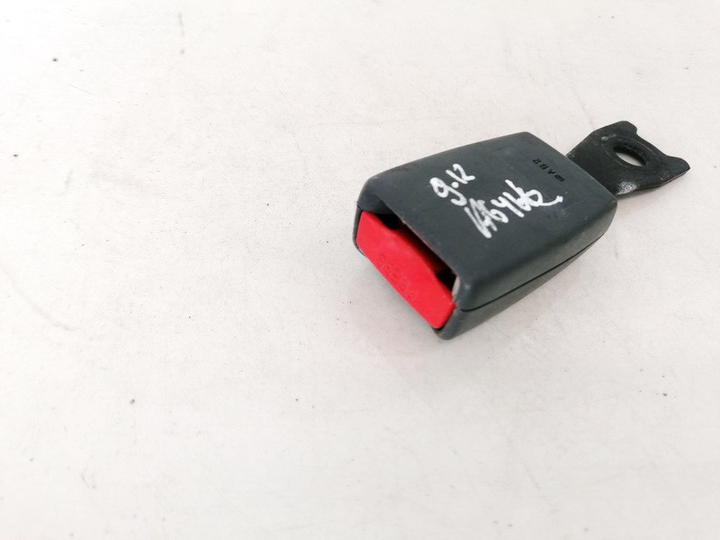 Mazda MPV 2003 Seat belt holder (Seat belt Buckle) - REAR LEFT