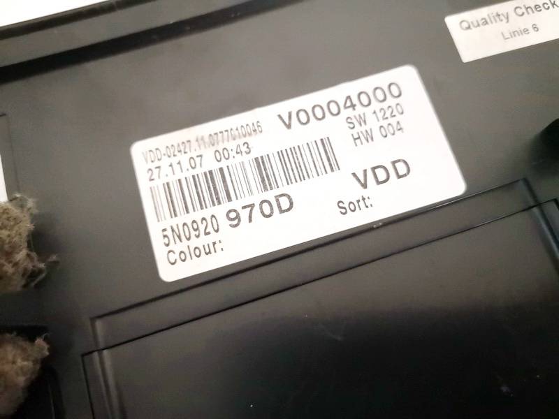 5N0920970D Volkswagen Tiguan 2008 Spidometras - prietaisu skydelis - Thumbnail 3