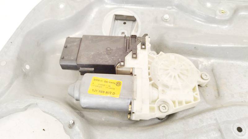 1J1959802D Volkswagen Bora 1999 Window Motor - FRONT RIGHT