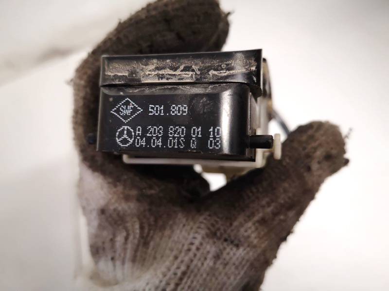 A2038200110 Mercedes-Benz C-CLASS 2001 Stiklo valdymo mygtukas (lango pakeliko mygtukai) - Thumbnail 3