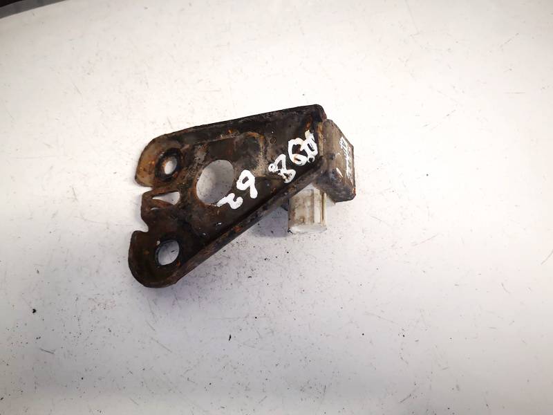 8917352010 Toyota Yaris 2000 Srs Airbag crash sensor - Thumbnail 3