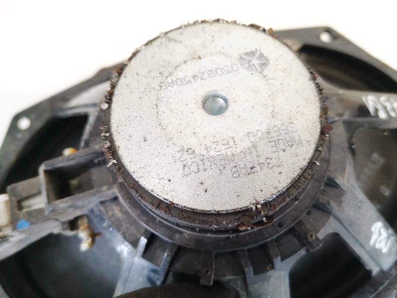 05082450AE Chrysler Voyager 2004 Speaker (audio) - Thumbnail 3