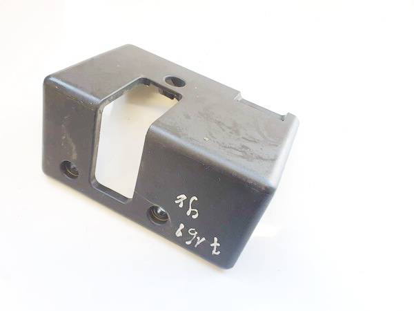 PN593486 Dodge Magnum 2006 PLASTICOS-Otros repuestos del interior