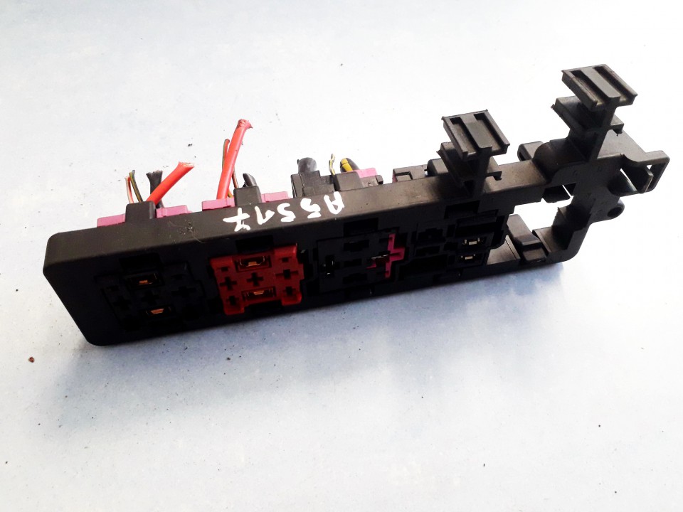 1K1937503 Skoda Octavia 2008 Fuse box - Thumbnail 2