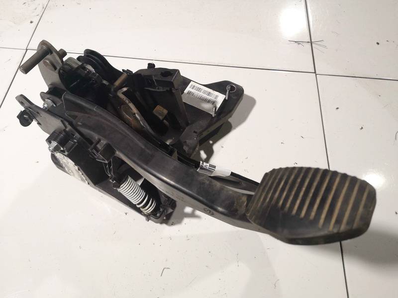 Citroen C5 2009 Clutch pedal