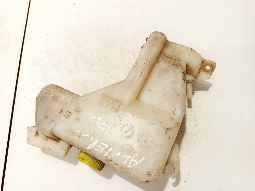 21710BM400 Nissan Almera Tino 2000 Expansion Tank coolant (RADIATOR EXPANSION TANK BOTTLE )