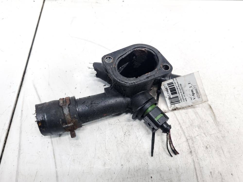 06A121133D Volkswagen Golf 1999 Coolant Flange (Engine Coolant Thermostat Housing Cover) - Thumbnail 3