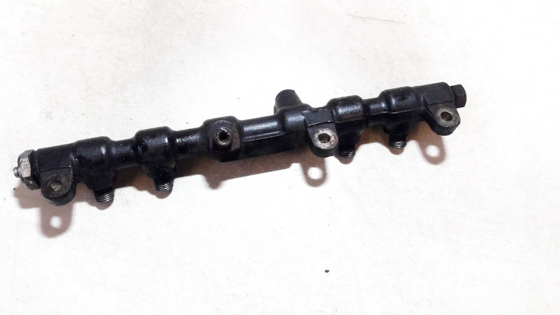 2S7Q9D280AC Ford Mondeo 2002 Fuel injector rail (injectors)(Fuel distributor)