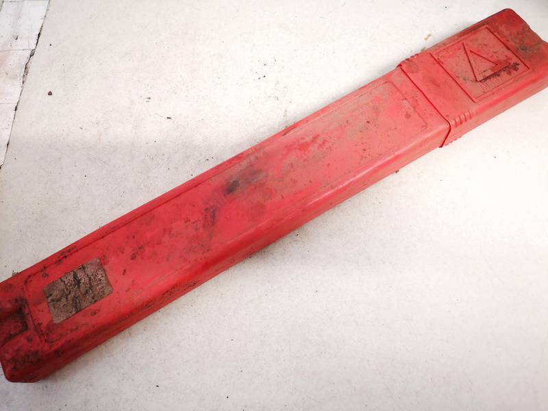 Carpoint 0113903 Triangular Warning Sign Heavy Model - View #12