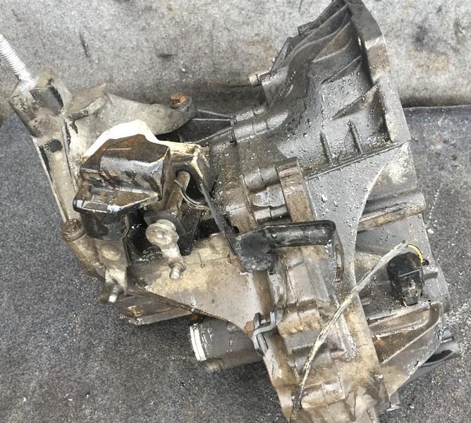 XS4R7F096CA Ford Focus 2000 Gearbox - Thumbnail 3