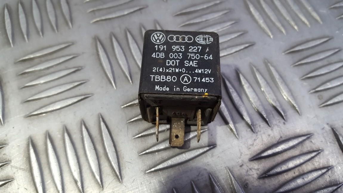191953227a 4db00375064, 4db00375064 Relay module Volkswagen Passat