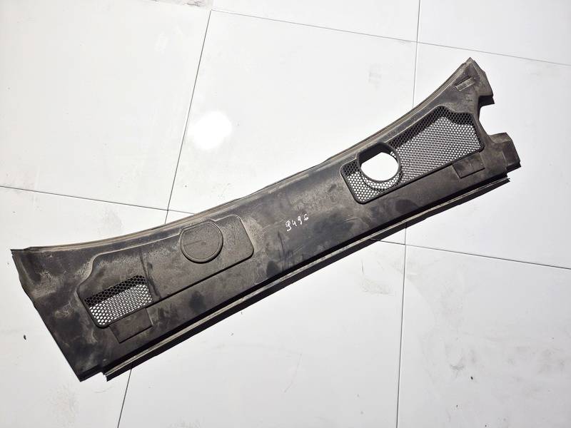 4F1819447 Audi A6 2005 Wiper Muolding - FRONT