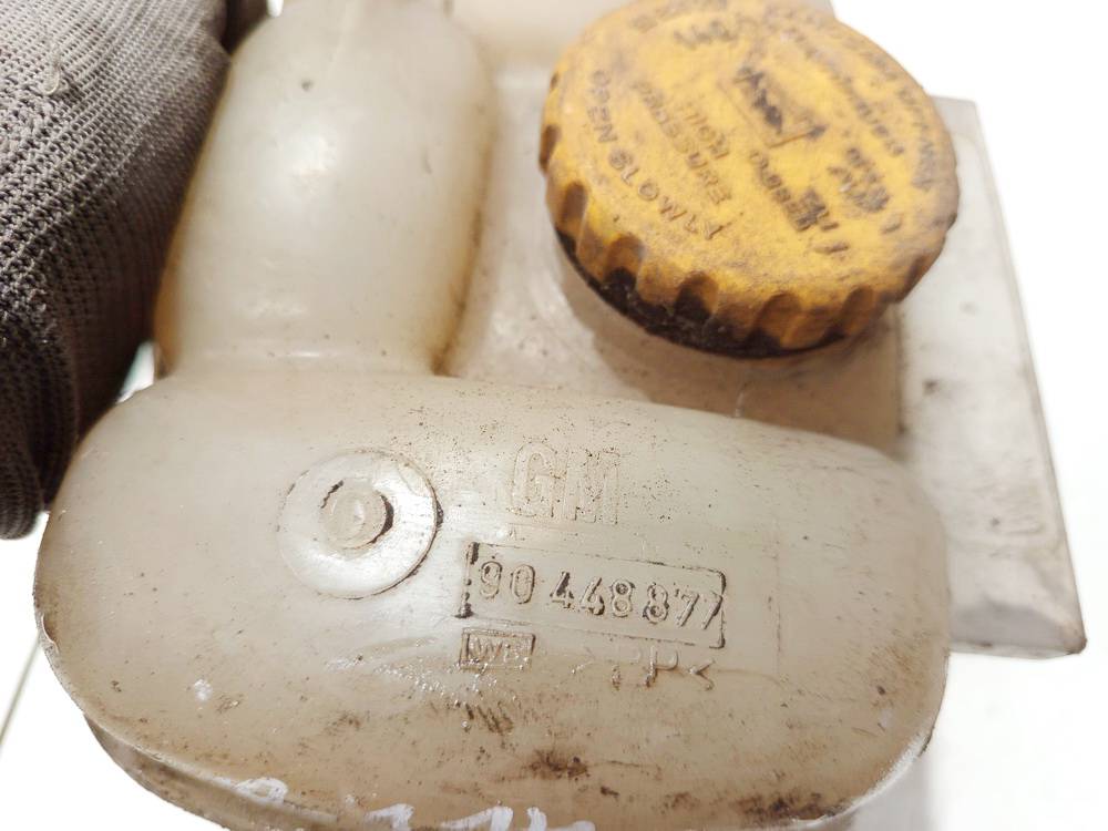 90448877 SAAB 9-3 2000 Expansion Tank coolant (RADIATOR EXPANSION TANK BOTTLE ) - Thumbnail 3