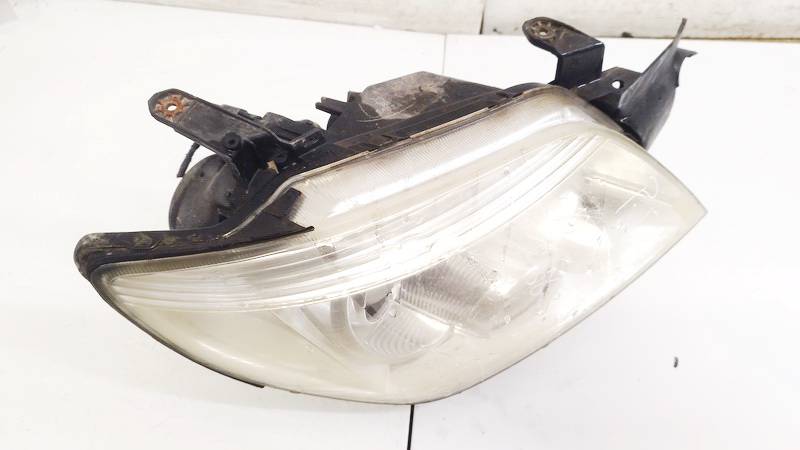 Mitsubishi Outlander 2005 Lampa  - PRZEDNIE PRAWE