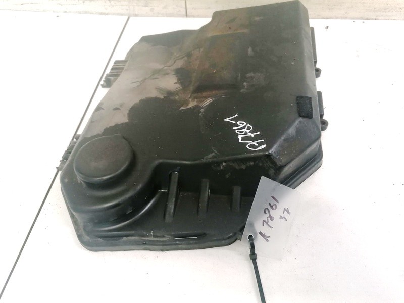 4F1907613 Audi A6 2006 Fuse Box Cover - Thumbnail 2