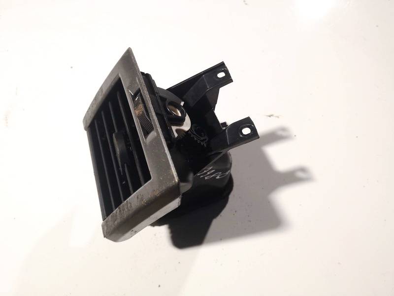 05530000 Land-Rover Range Rover Sport 2005 Dash Vent (Air Vent Grille) - Thumbnail 2