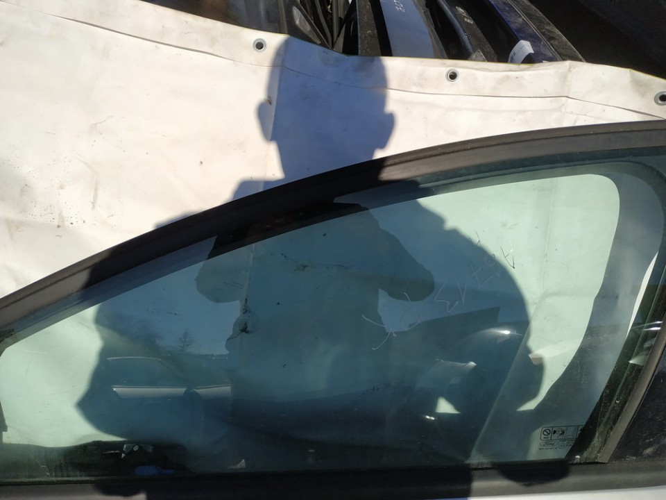 Ford Mondeo 2007 Door-Drop Glass - FRONT LEFT