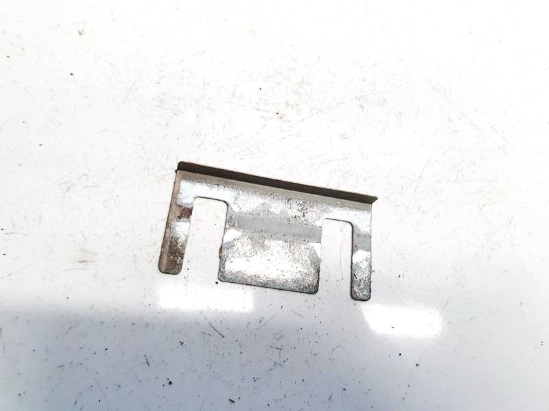 Volvo V70 2003 PLASTICOS-OTRAS PIEZAS DE COCHE