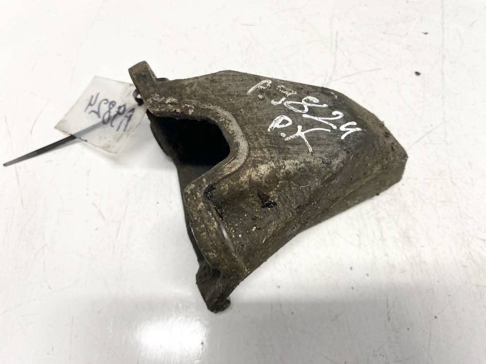 8D0399113AB Audi A6 2002 Engine Mount Bracket and Gearbox Mount Bracket