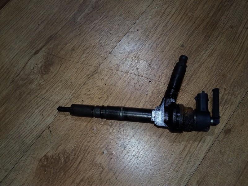 0445110174 Fuel Injector Opel Astra 2005 1.7L EIS00146095 Used Auto