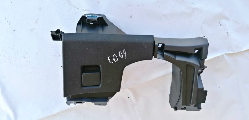 1724942 Opel Astra 2010 Glove Box Assembly