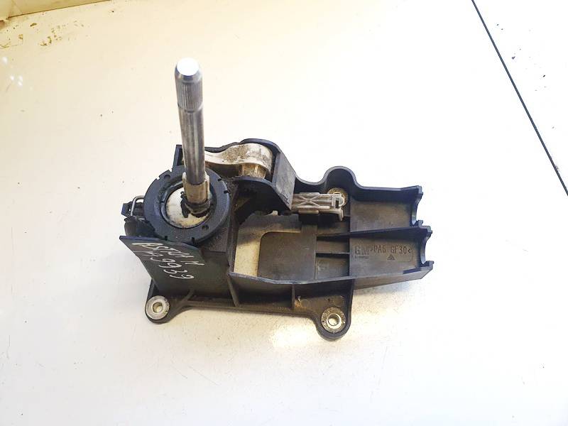 55350247DQ Opel Astra 2004 Gearshift Lever Mechanical (GEAR SELECTOR UNIT)