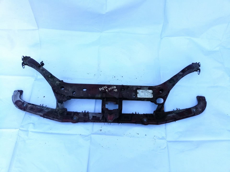 Ford Focus 1999 Televizors (rāmis) - PRIEKŠ