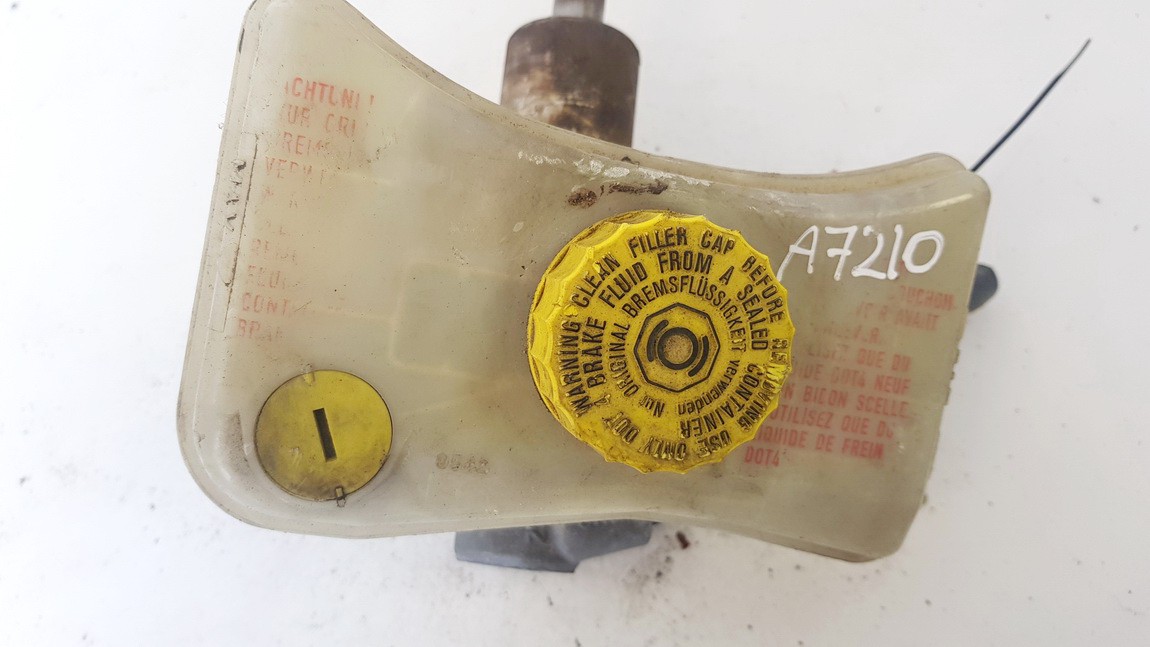 8E0611301E Audi A6 2002 Brake Master Cylinder Reservoir