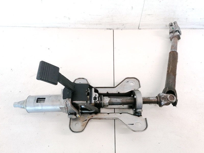 C7Y2C Mazda 2 2005 Volant Mécanisme