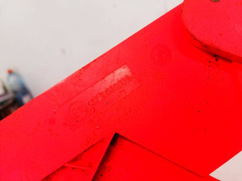 E1327R030003 Volvo V50 2005 Warning Triangle Integrated into Trunk - Thumbnail 3