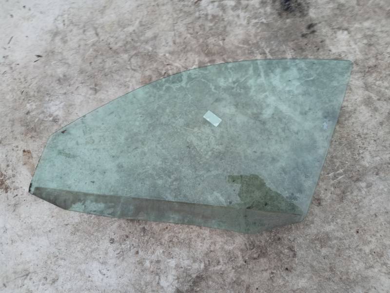 AS2 Volkswagen Bora 2000 Door-Drop Glass - FRONT LEFT