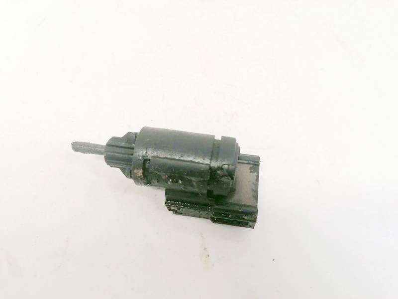 3B0945511C Volkswagen Golf Plus 2005 Bremžu lukturu sensors - Thumbnail 2