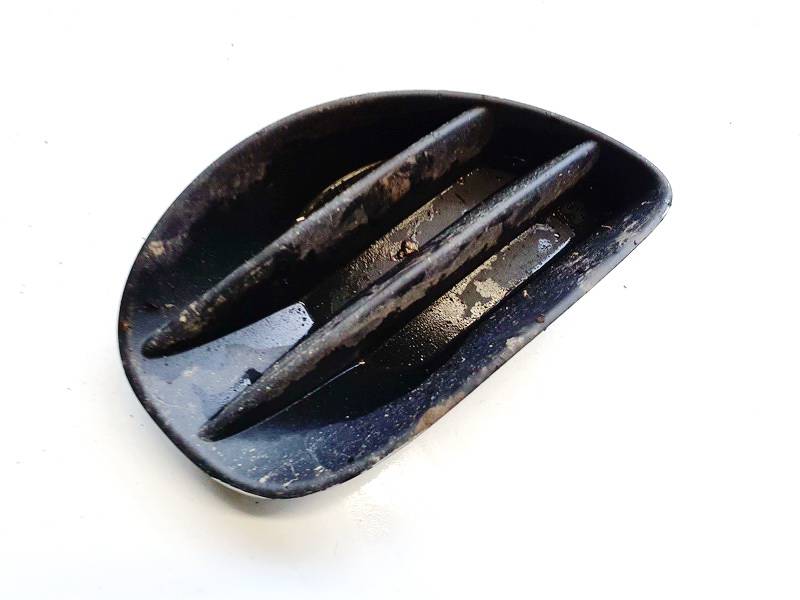 814810D010 Toyota Yaris 2006 Bumper Grille - FRONT RIGHT - Thumbnail 2