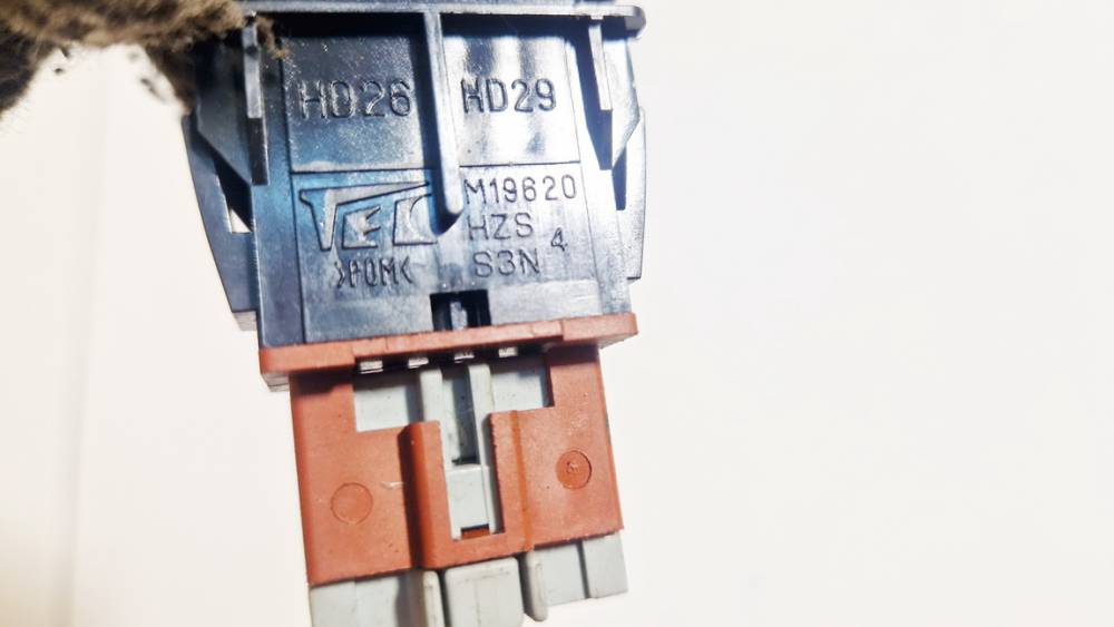 M19620 Honda Accord 2004 Other switch - Thumbnail 3