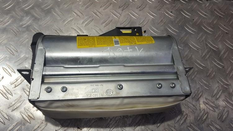 3B0880204 Volkswagen Passat 2002 Salono paneles oro pagalve SRS