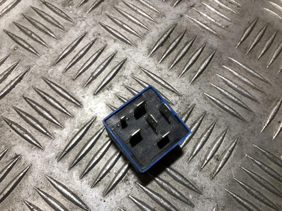 7700811853 60237002 Relay module Renault Master 1999 2.8L EIS00506126