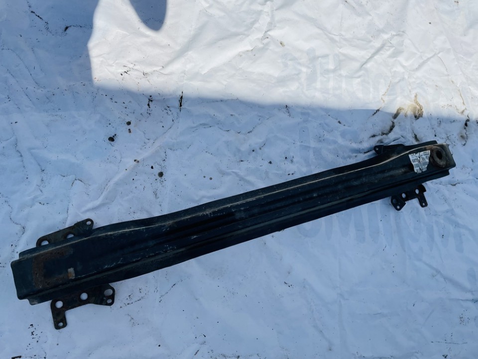 2K000050E Volkswagen Caddy 2004 Bamperio balkis (sutvirtinimas) P.