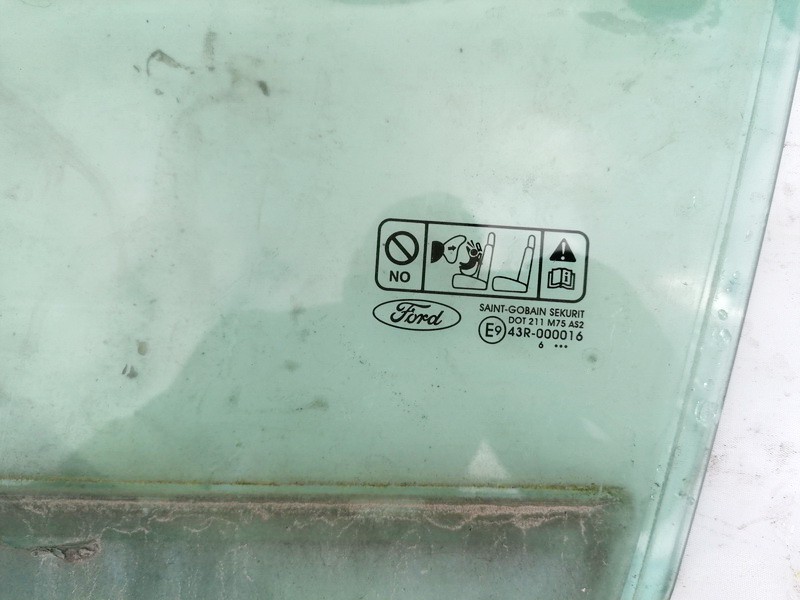 Ford Focus 2006 Durvju stikls - PRIEKŠA PA KREISI - Thumbnail 2