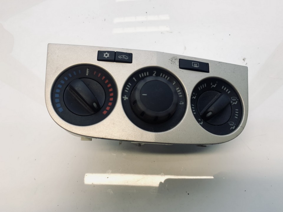 5E094010 Opel Corsa 2007 Climate Control Panel (heater control switches)