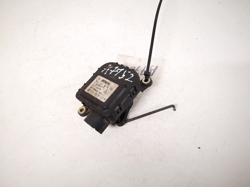 4B1820511M Audi A6 2004 Heater Vent Flap Control Actuator Motor - Thumbnail 2