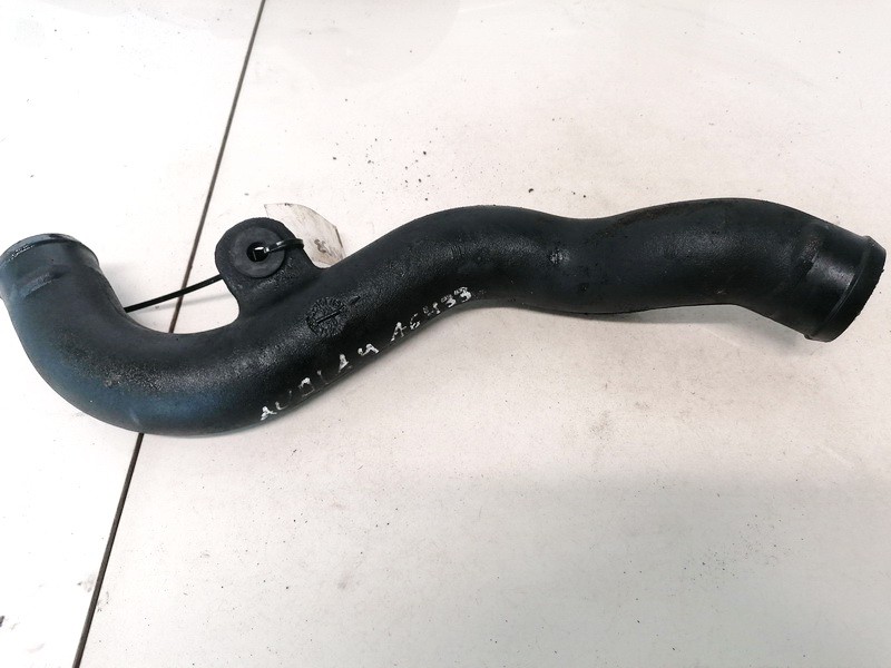 8D0145844A Audi A4 1996 TURBO INTERCOOLER PIPE HOSE