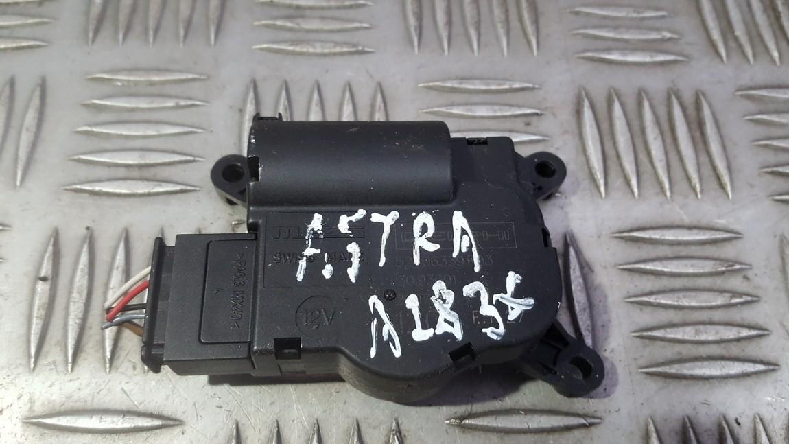 52406339R03 Opel Astra 2004 Peciuko sklendes varikliukas