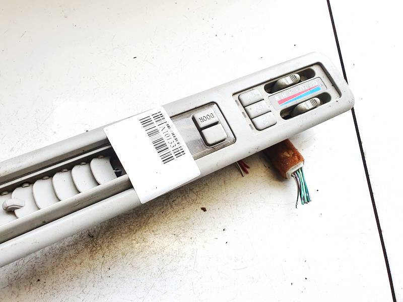 88571030H1 Toyota Previa 2006 Climate Control Panel (heater control switches) - Thumbnail 2