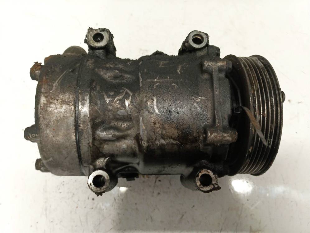 Citroen Xsara Picasso 2010 AC AIR Compressor Pump