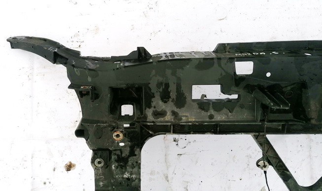 Mazda 5 2005 revêtement avant baguette - Thumbnail 2